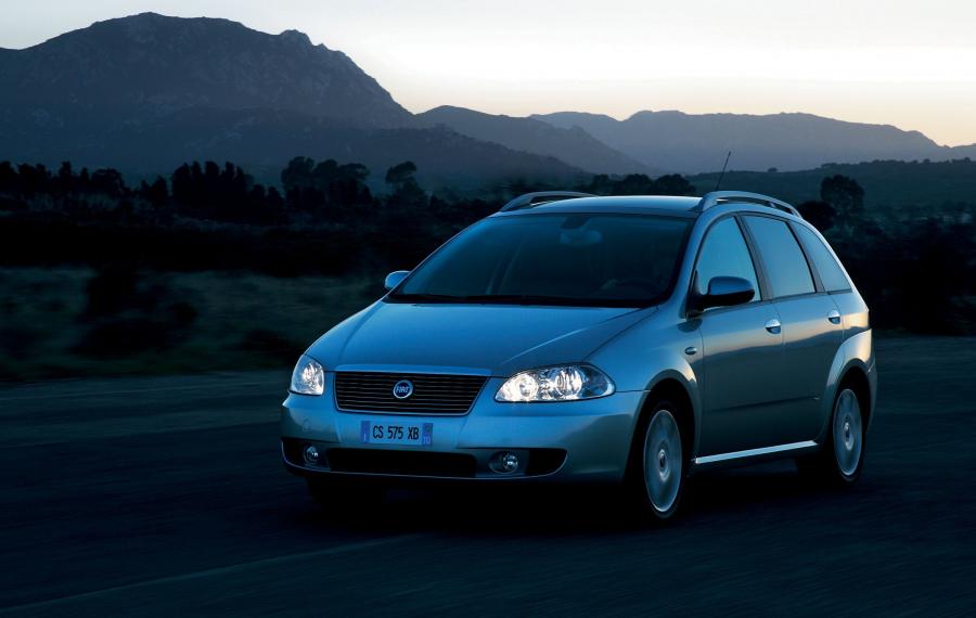  Fiat Croma Station Wagon 2009 года  (фото 26 из 106)